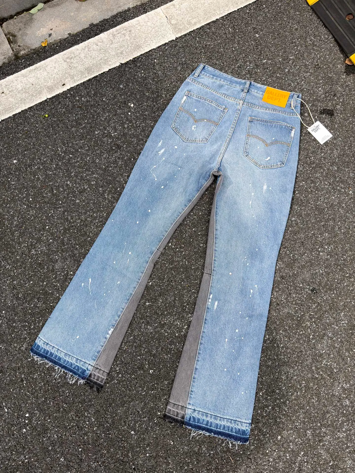 P240💰G01 GALLERY DEPT. Spliced ​​ink splash denim print logo bell bottoms washed jeans Color: black blue Code number: 28 30 32 34